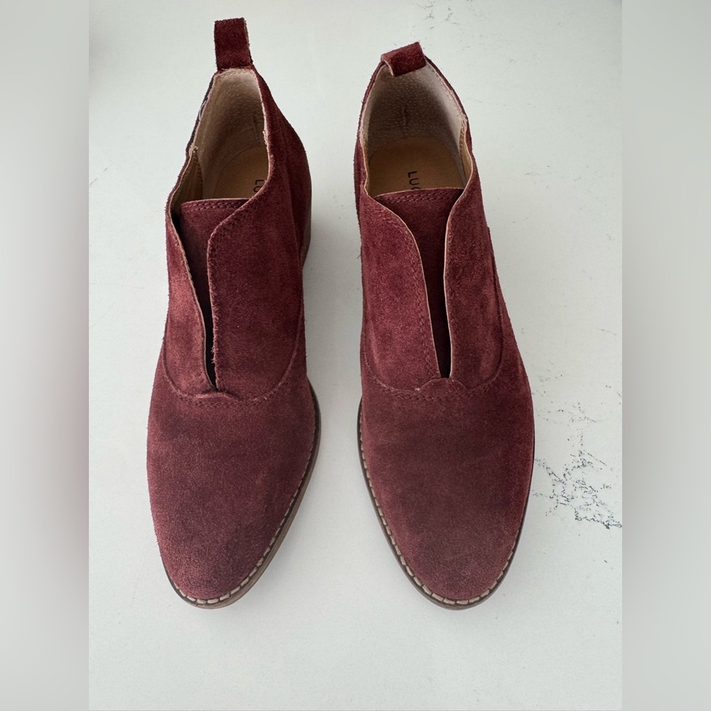 Lucky Brand burgundy suede booties. Size 38.